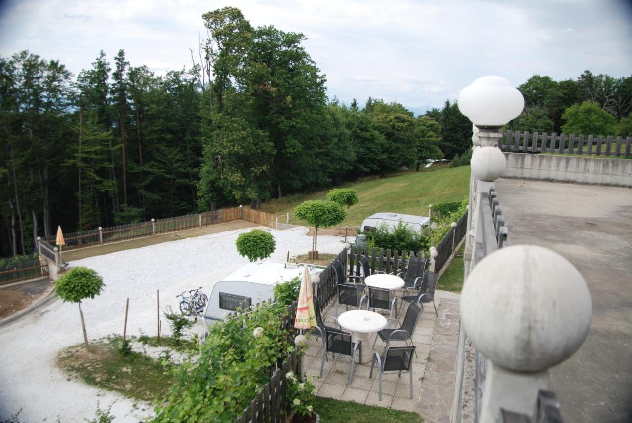 Naturpark-.Weinbergferienhaus Китцекк-им-Заузаль Экстерьер фото